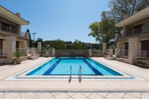Отель Siviri J&B House  Сивири